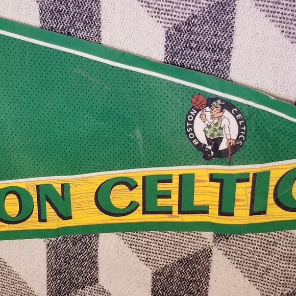 Boston Celtics 2008 NBA Basketball team 30 x 12 Felt Pennant, made in USA - Picture 4 of 10